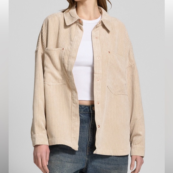 Only Jackets & Blazers - ONLY NWT Beige Oversized Corduroy Shirt shacket Jacket size medium